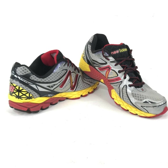new balance strobe v3